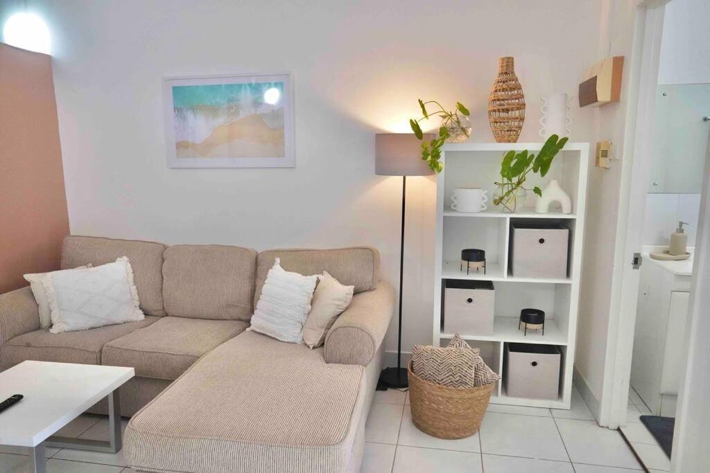 Lovely One Bed Room Apartment Right In The City Darwin Kültér fotó